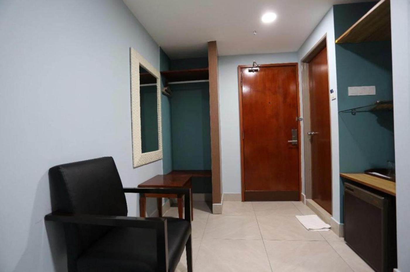 Hotel Orkid Hills At Kuala Lumpur — Photos 1